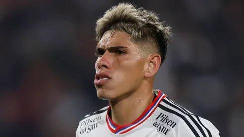 Un ídolo de Colo Colo apuntó contra Carlos Palacios.