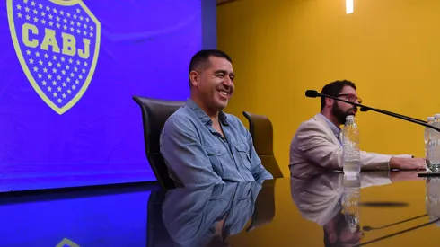 Riquelme quiere a Carlos Palacios.