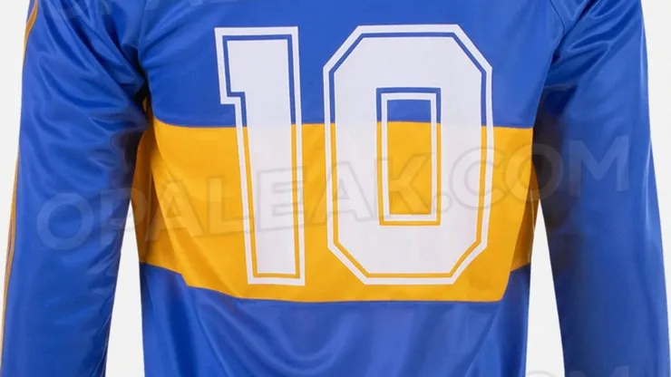El modelo viene con la 10 en la espalda.