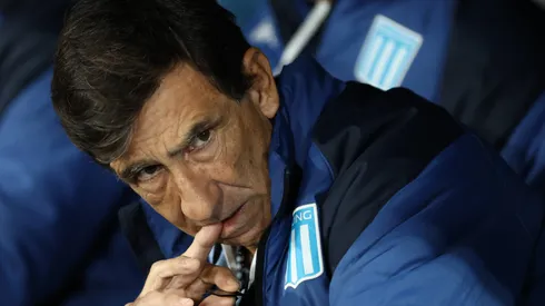 Gustavo Costas espera la postura de Boca.