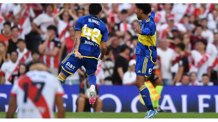 Los hinchas de Boca se burlaron de River.
