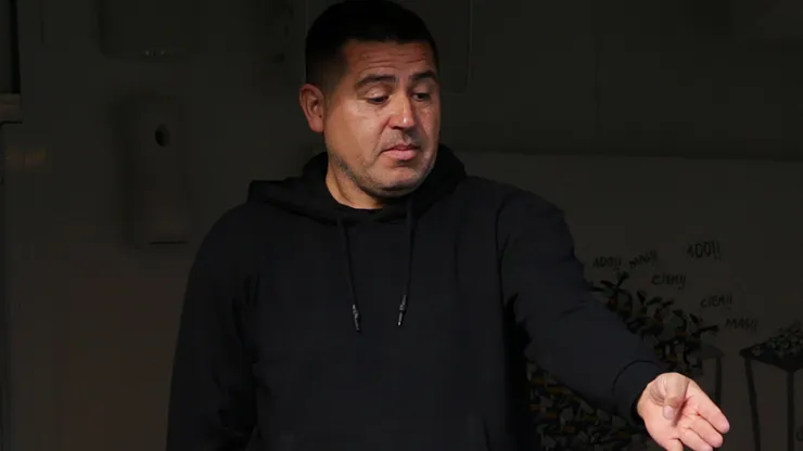 Riquelme sigue en el mercado.