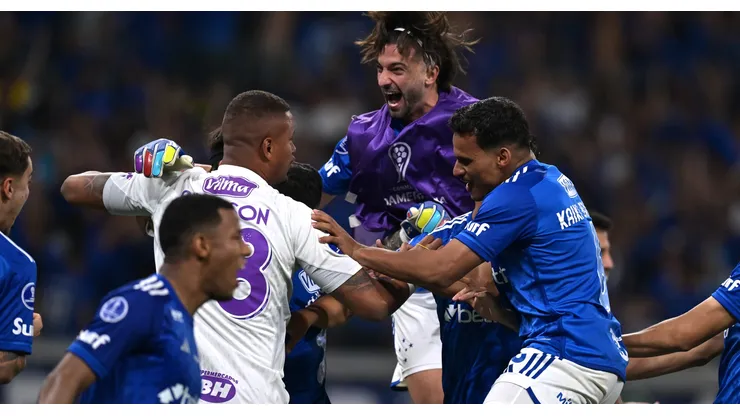 Cruzeiro, a cuartos de final.