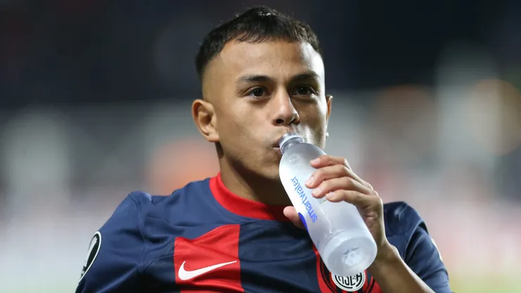 El Perrito Barrios, delantero de San Lorenzo