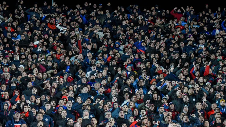 La foto de una hincha de San Lorenzo que indignó a todo Boca.