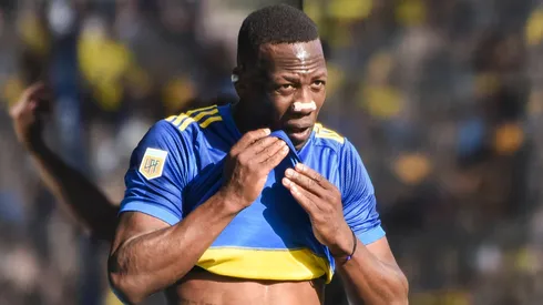 Un hincha de Boca se tatuó a Advíncula.