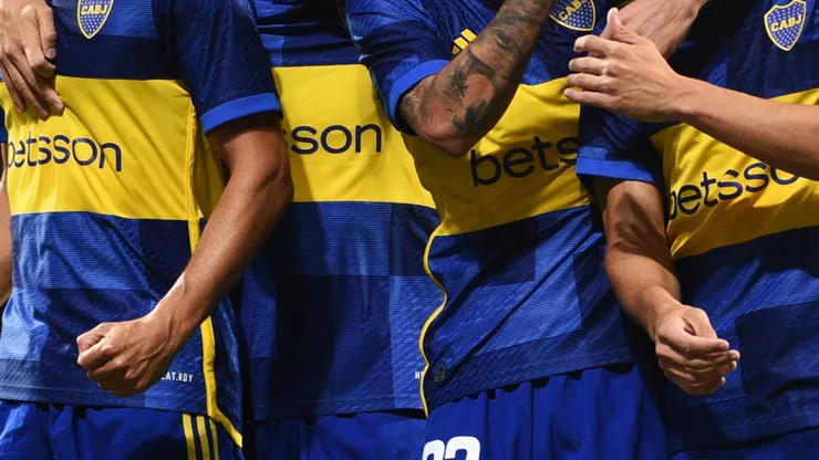 Genez vuelve a Boca, para irse nuevamente.