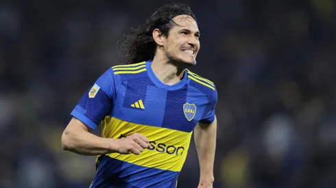 Cavani y un enorme gesto con un juvenil de Boca.