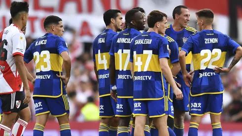 Zenón y Cavani no entrenaron a la par de sus compañeros