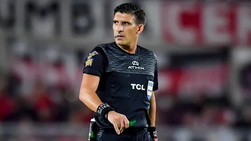 Merlos dio el motivo por el que convalidó el gol de Brian Aguirre.