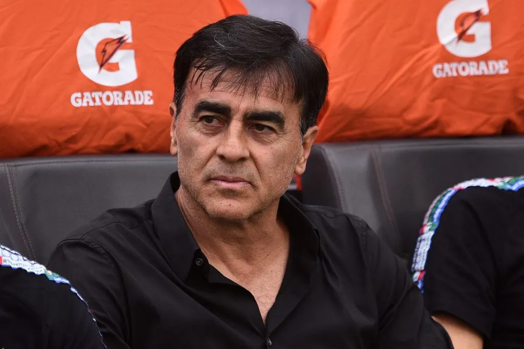 Gustavo Quinteros, DT de Vélez (Getty Images)