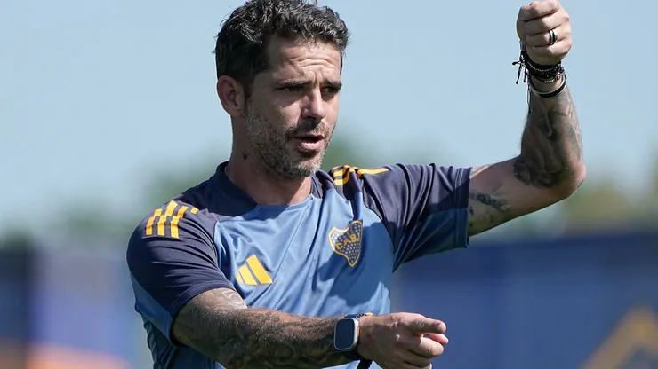 Fernando Gago tendrá un duelo clave el miércoles ante Gimnasia.
