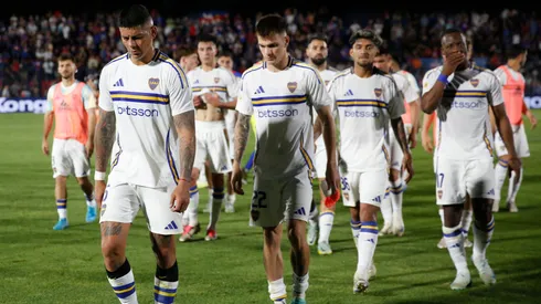 Los hinchas de Boca apuntaron contra un integrante del plantel.