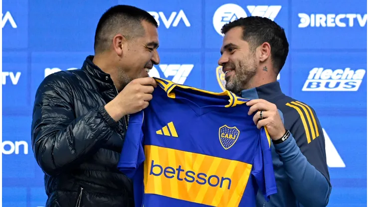 Riquelme y Gago ya piensan en el mercado de pases.