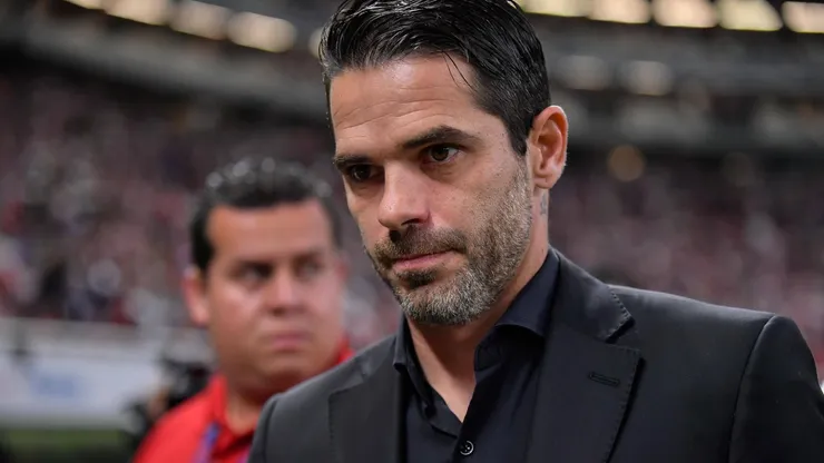 Boca fue criticado por un exdirigente de Chivas por la situación con Fernando Gago.