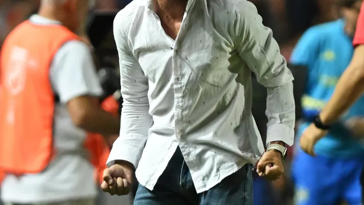 Boca busca DT.