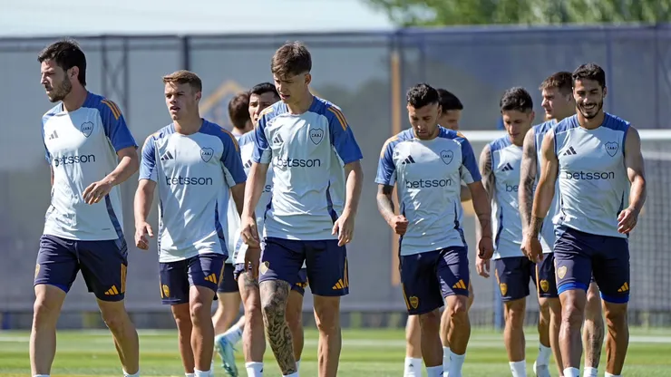 Gago ve bien a dos jugadores cuestionados por los hinchas.