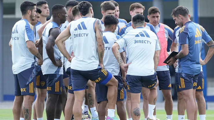 Perea fue campeón en Boca y visitó el predio con la Selección de Colombia