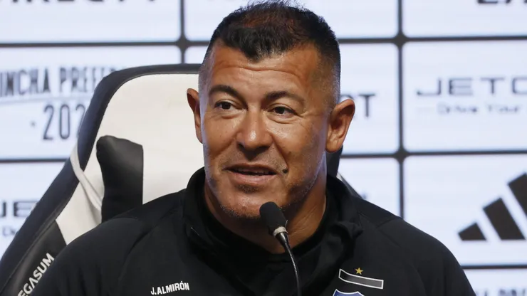 Jorge Almirón, entrenador de Colo Colo