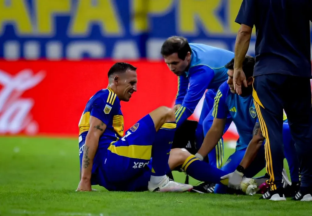 Cristian Lema se lesionó en el duelo con Riestra. (Getty)