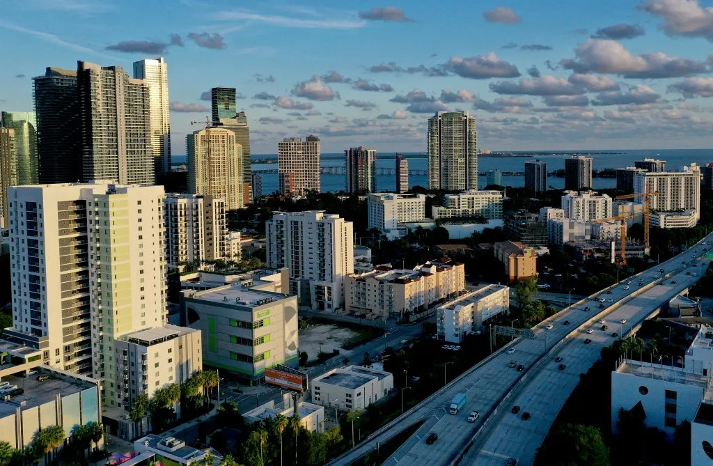 Miami (foto), Nueva York y Los Ángeles, son de las ciudades más costosas en alojamiento. (Getty).