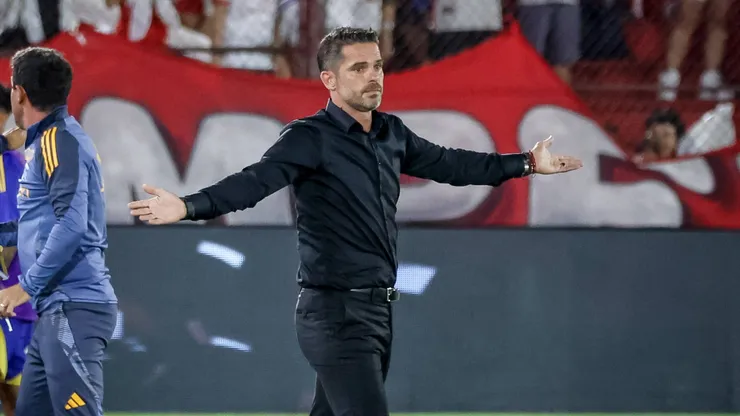 La nueva faceta de Gago como DT de Boca.