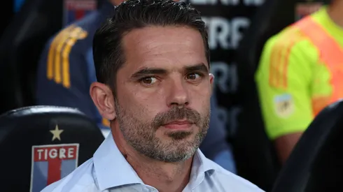 Fernando Gago tendrá una charla con Romero y Fabra.