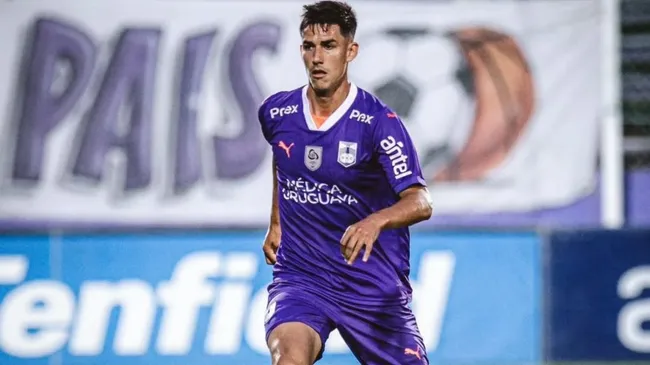 El central de 24 años regresa a Boca y será evaluado por Gago. (Instagram)