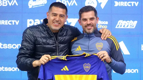 Una imagen que ya no se verá: Riquelme junto a Gago en Boca.