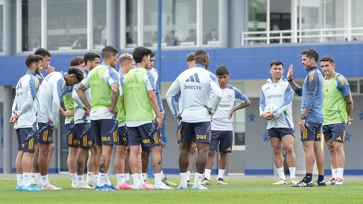 No es tenido en cuenta por Gago y busca salir de Boca.