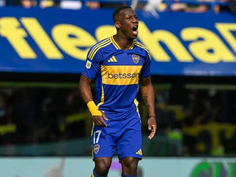 Qué piensa Advíncula sobre los rumores de titularidad de Blondel en Boca