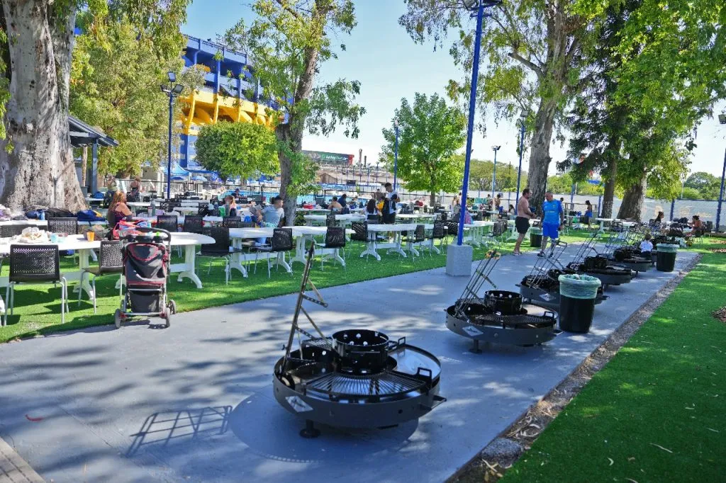 Se viene la temporada de verano en Boca.