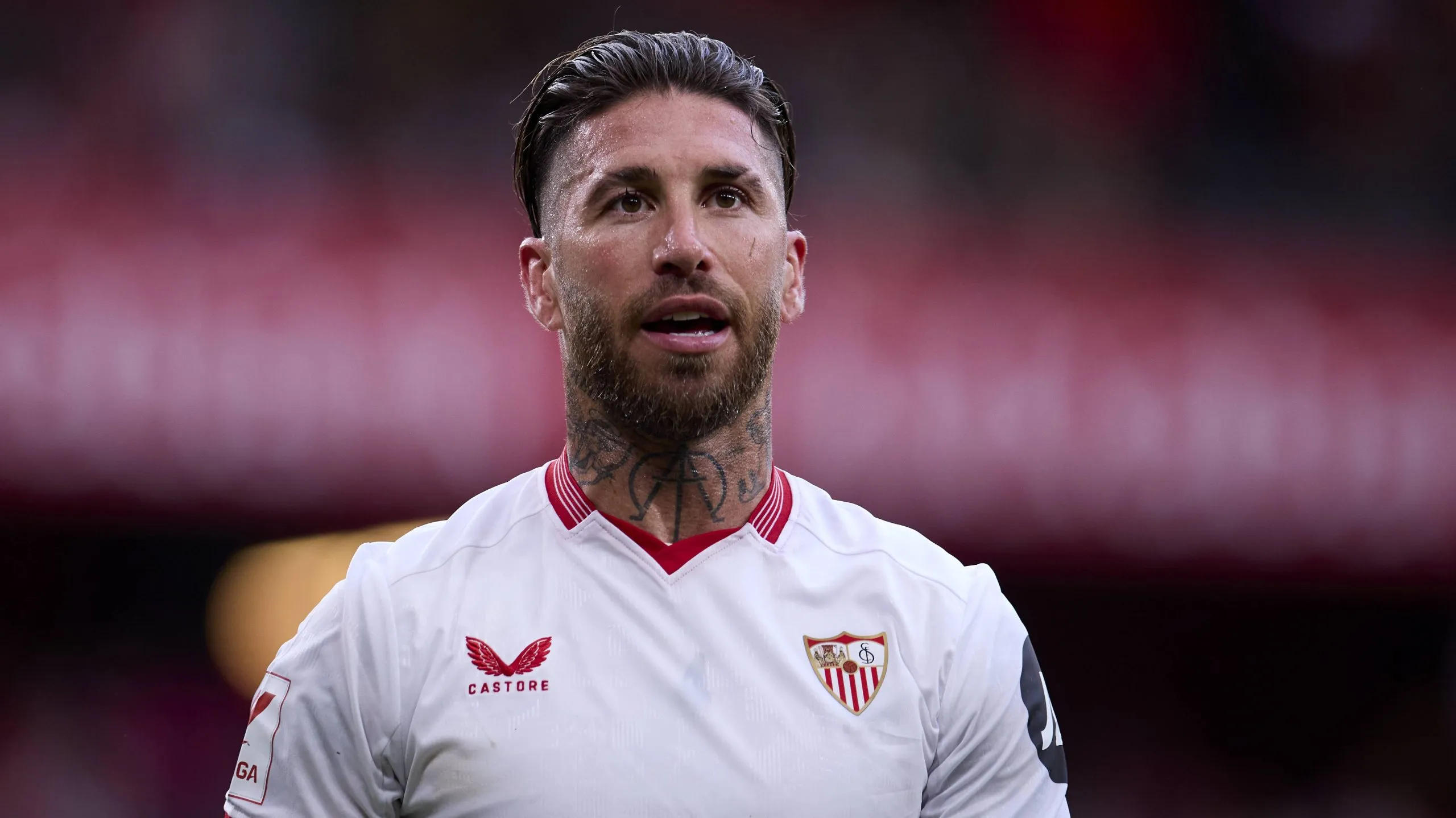 Boca le ofreció a Sergio Ramos el mismo contrato que Cavani.