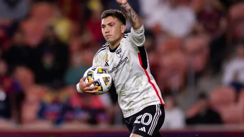 Alan Velasco le respondió a Estudiantes.