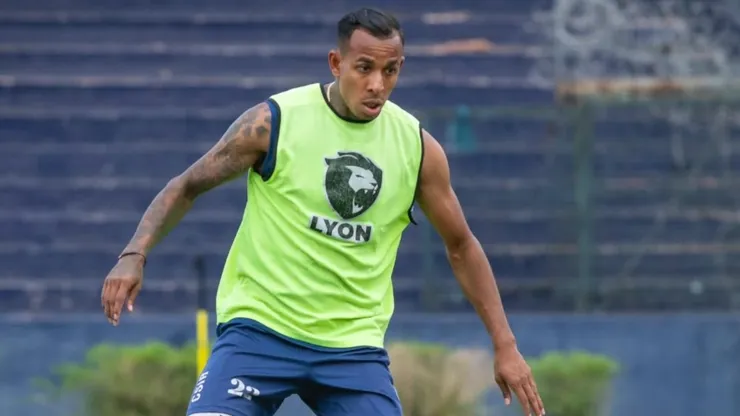 Independiente Rivadavia marcó su postura por Villa.