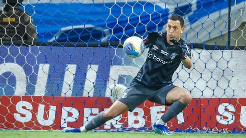 Un dirigente habló sobre las negociaciones por Marchesín.