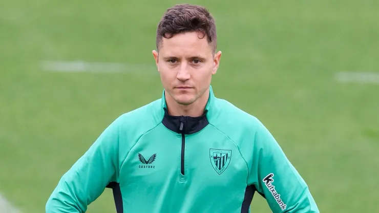 Ander Herrera compartirá avión con una figura de River.