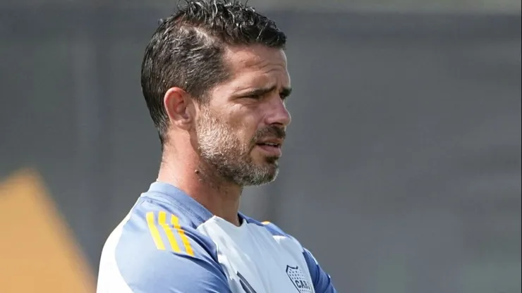 Gago planea el partido ante Argentinos el domingo en La Bombonera.