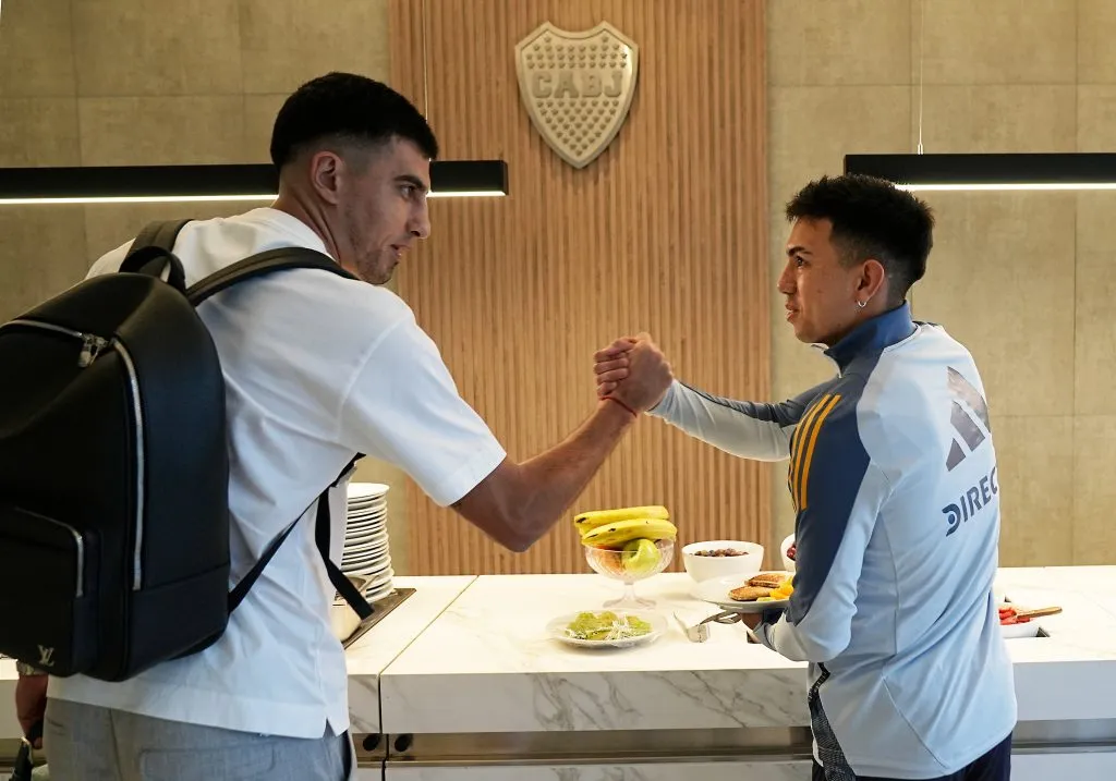 Battaglia y Velasco, concentrados por primera vez por Gago. (Boca Oficial)