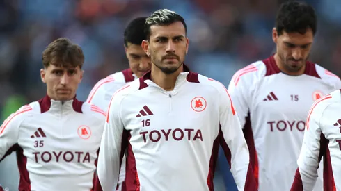 Paredes podría perder su titularidad en la Roma.