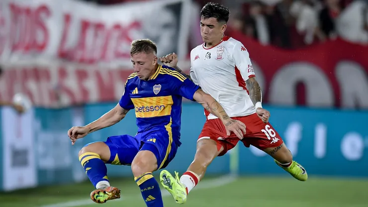 Boca enfrenta a Huracán por el Torneo Apertura 2025.
