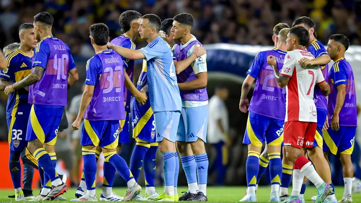 Gago aguarda por la recuperación de un jugador de Boca.