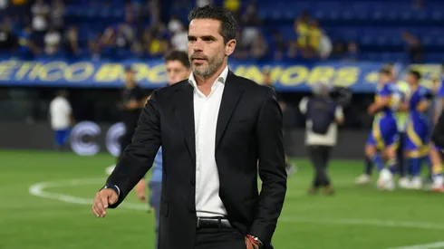 Gago comienza a armar el once para este martes.