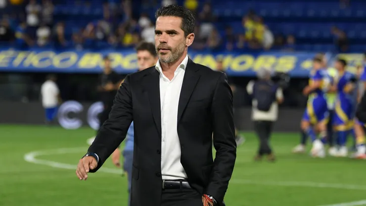 Gago comienza a armar el once para este martes.