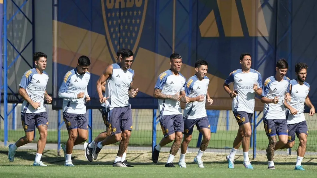 Gago dispuso de un ensayo formal de fútbol para este miércoles. (Boca Oficial)