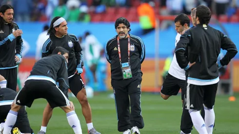 Maradona lo llevó a la selección y jugó un amistoso.