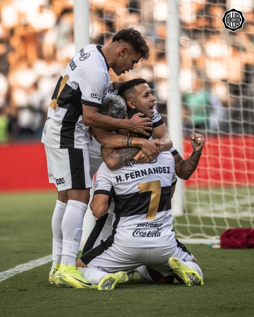 Derlis González y Redes, los goleadores para el equipo de Palermo. (Olimpia Oficial)