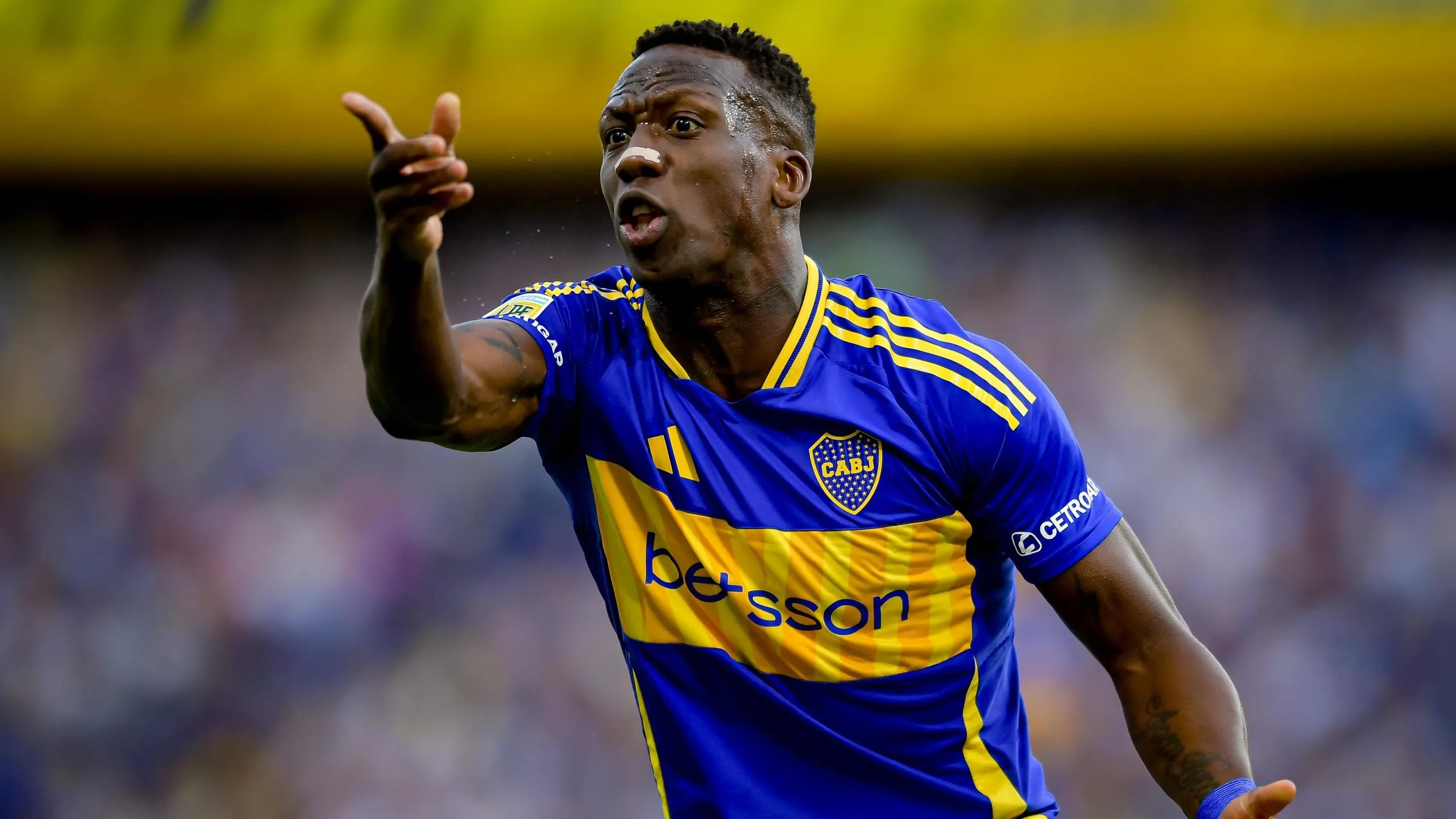 Farfán habló sobre Advíncula y lanzó un inesperado comentario. Foto: Getty Images