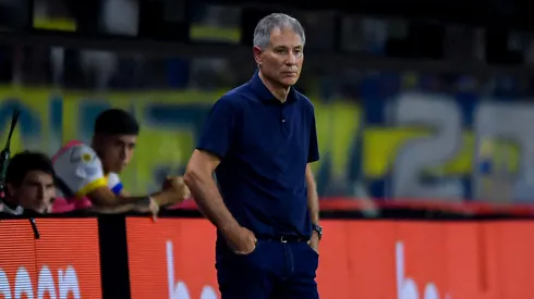 Holan no pudo en su visita a La Bombonera.