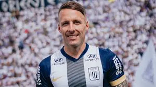 Lavandeira lanzó un palazo para Marchesín.